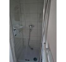 Dachgeschosswohnung - 900,00&nbsp;EUR Kaltmiete, ca.&nbsp; 67,00&nbsp;m&sup2; in Lahr (Schwarzwald) (PLZ: 77933)