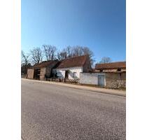 Charmantes Sanierungsobjekt m. großen Grundst. in Bad Belziger OT