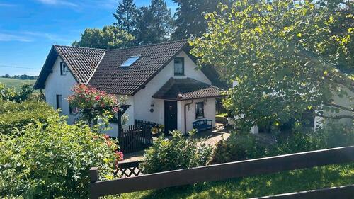 Foto - freistehendes Haus - traumhafte Lage