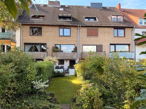 Foto - Reihenmittelhaus mit 628 m² Grundstück & Vollkeller