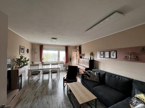 Foto - 3-Zimmer Wohnung mit Balkon - 147.000,00&nbsp;EUR Kaufpreis, ca.&nbsp; 83,00&nbsp;m&sup2;