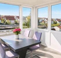 Helle 3,5 Zimmer Wohnung mit Wintergarten - Großbettlingen