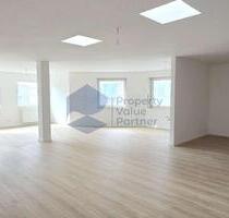 Exklusiv, offen, lichtdurchflutet: Großzügige 2-Zimmer-Wohnung mit Oberlichtern - Barsinghausen