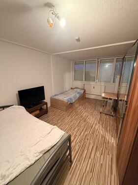 Foto - WG -Zimmer - 300,00&nbsp;EUR Kaltmiete, ca.&nbsp; 85,00&nbsp;m&sup2;