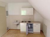 Foto - 2 Zimmer Dachgeschosswohnung - 269,00&nbsp;EUR Kaltmiete, ca.&nbsp; 20,00&nbsp;m&sup2;