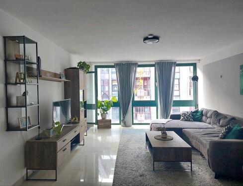 Foto - 3 Zimmer Wohnung im Zentrum - 1.250,00 EUR Kaltmiete,