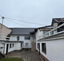 2-Zimmer-Wohnung (90 m²) mit Balkon & Garage – ab 01.05.2026 - Bonn Gielgen