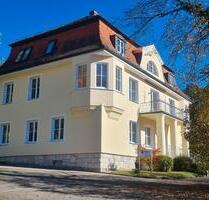 Großzügige, helle 4-Zimmer-Wohnung in Riedenburg