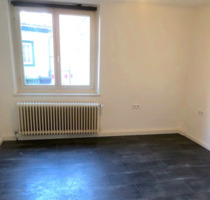 B64-EG-1 - Tolles Zimmer - super zentral in Stuttgart Ost