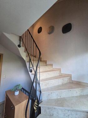 Foto - Helle 3-Zimmer-Dachgeschosswohnung mit Balkon & 2 Stellplätzen