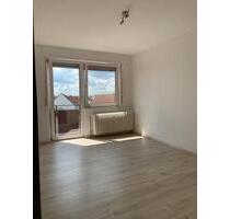 Attraktive Zwei-Zimmer-Wohnung mit Balkon in Walldorf - Mörfelden-Walldorf