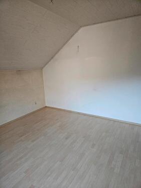 Foto - 4 Zimmer Dachgeschoßwohnung in Niederaula