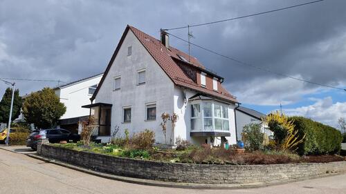 Foto - Einfamilienhaus in Gebersheim - 495.000,00&nbsp;EUR Kaufpreis, ca.&nbsp; 120,00&nbsp;m&sup2;