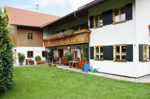 Foto - 14 Zimmer Bauernhaus, Landhaus zum Kaufen in Sulzberg