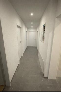 Foto - Adenau: Moderne 5-Zimmer-Wohnung mit Balkon und Gartenzugang