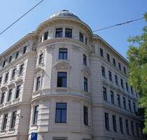 Direkt im Zentrum - Teilmöblierte 3-Raumwohnung mit Einbauküche - Leipzig Mitte