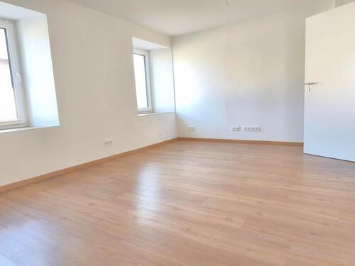 Foto - 4 Zimmer Erdgeschoßwohnung in Kell am See