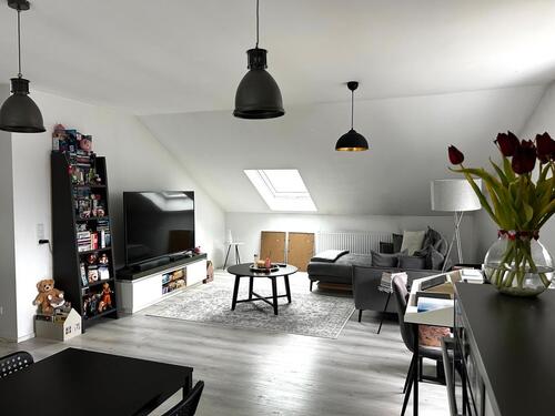 Foto - DG Wohnung zum Vermieten in SCHNAITHEIM 680 Euro