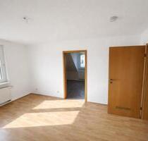 Helle Dachgeschosswohnung mit Ebk in ruhigem Haus – ideal für Singles oder Paare | Nähe EVK Herne - Bochum Bochum-Mitte