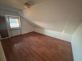 Foto - Dachgeschoßwohnung in Bürstadt zur Miete
