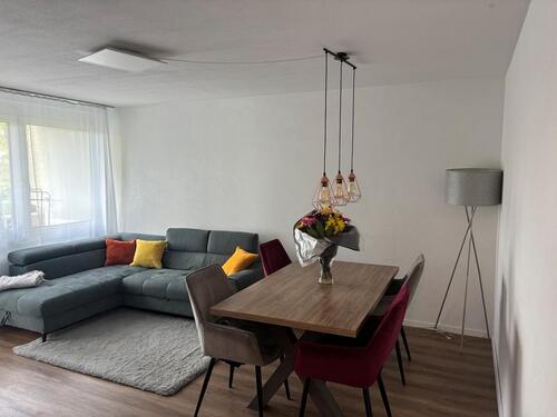 Foto - 3-ZKB mit Balkon, Aufzug & TG-Stellplatz – 75 m² ab Juli frei