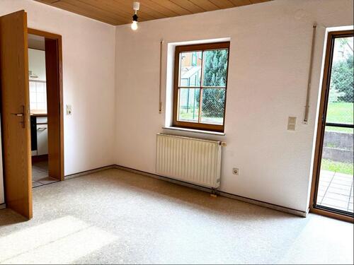 Foto - Helle 2-Zimmer-Wohnung mit Garten in Crailsheim (Roßfeld)