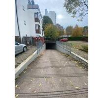 Tiefgaragenstellplatz in Schmiden zu Vermieten - Fellbach Oeffingen