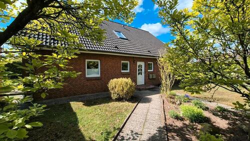 Foto - 7 Zimmer Einfamilienhaus in Schülldorf