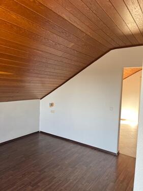 Foto - Dachgeschoßwohnung in Niederwörresbach zur Miete