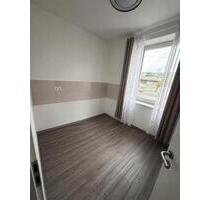 Helle 1-Zimmer-Erdgeschoss-Wohnung - Remscheid Remscheid-Süd Helle 1-Zimmer-Erdgeschoss-Wohnung - Remscheid Remscheid-Süd