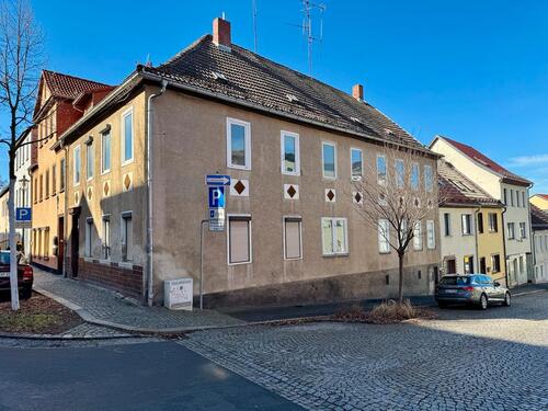 Foto - Sanierungsbedürftiges Haus in Pößneck 3-4 Wohneinheiten
