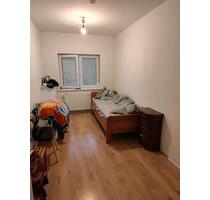 4 Zimmer Wohnung mit kleinem Gartenanteil in Neustadt bei Coburg