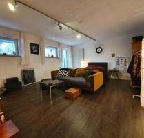 Schöne 2-Raum-Wohnung mit EBK + WaMa + Terrasse - Untersiemau