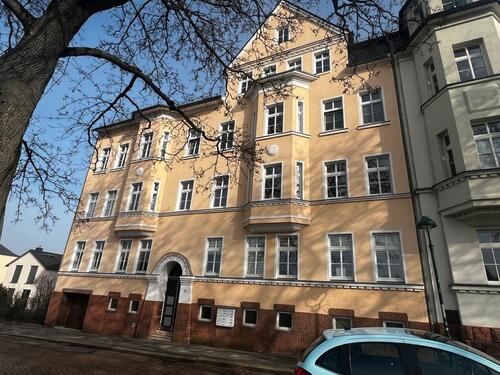 Foto - RENOVIERTE 3-RAUM-WOHNUNG MIT GROSSEM BALKON 