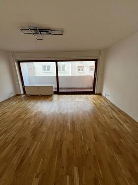 Foto - 1 Zimmer Etagenwohnung zur Miete in Ludwigshafen am Rhein
