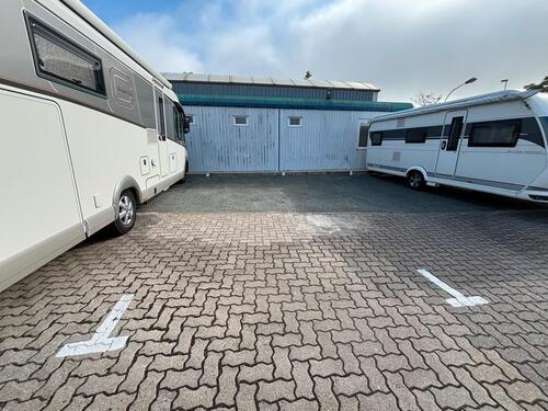 Foto - Stellplatz für Wohnmobil Wohnwagen Boot