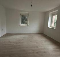 2-Zimmer Erdgeschosswohnung - 700,00&nbsp;EUR Kaltmiete, ca.&nbsp; 70,00&nbsp;m&sup2; in Aglasterhausen (PLZ: 74858)