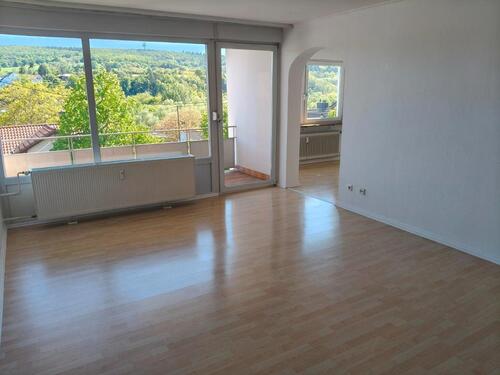 Foto - Sonnige 4 ZKB Wohnung m. Balkon u. Blick ins Grüne -Bad Kreuznach