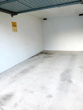 Foto - L338:Garagen-Lagerraum, Halle, Selbstlager, Haus-Wohnung-Umzug lagern. Motorrad-Lagerbox, Frachtraum, Lager-Box,Stellplatz-Möbel-Küche,Selfstorage, kein Seecontainer kein Lagercontainer