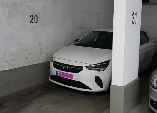 Foto - Parklücke Tiefgarage in der Rathenaustr.