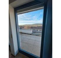 2-Zimmer-Maisonette-Wohnung - Blick in die Weinberge - Ingelheim - Wiesbaden Biebrich