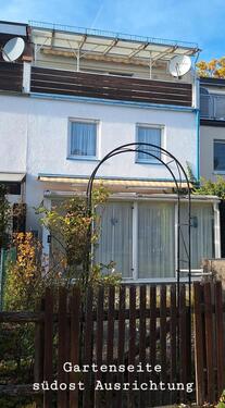 Foto - Reihenhaus von Privat renovierungsbedürftig.