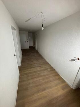 Foto - Frisch renovierte 3-Zimmer-Wohnung mit 94 m² zu vermieten