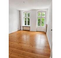 Charmanter Altbau mit Balkon – 2-Zimmer-Wohnung in Neukölln - Berlin
