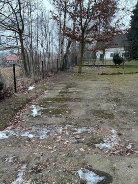 Foto - Stellplatz für PKW, Anhänger oder Wohnmobil