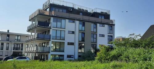 Foto - Stilvolle 3-Zimmer-EG-Wohnung mit großer Terrasse und Garten