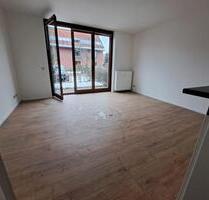 frisch renovierte 2Zim.-Whg. inkl. 2 Terrassen in gepflegter Lage - Schwerin Friedrichsthal