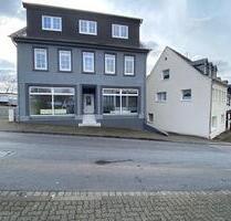 Mehrfamilienhaus ohne Makler - 395.000,00&nbsp;EUR Kaufpreis, ca.&nbsp; 415,00&nbsp;m&sup2; in Kirchen (Sieg) (PLZ: 57548)