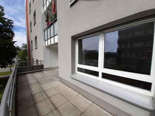 Foto - Familien und auch WGs willkommen! 4-Zimmer-Wohnung mit großem Balkon