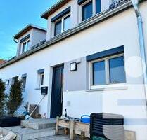 Modernes Reihenhaus mit Garten! - Hilpoltstein